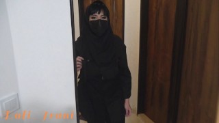 دخت.ره حشری از مد.رسه میاد میبینه کسی خونه نیست زنگ در خونه همسایه رو میزنه میگه…(مکالمه فارسی)