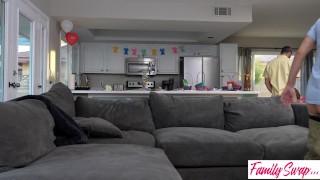 SwapMilf Summer Hart Shouts, “If you lick something, that does NOT mean that you own it” -S7:E2